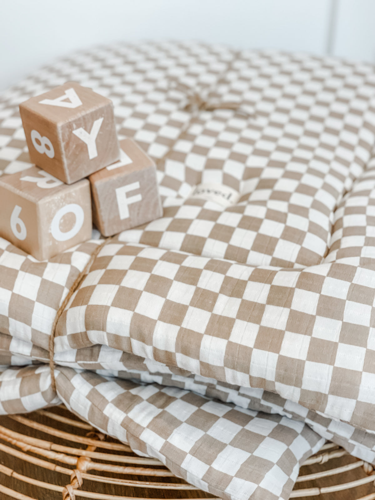 Große Krabbelmatte, Spielmatte für Babys, Krabbeldecke sand