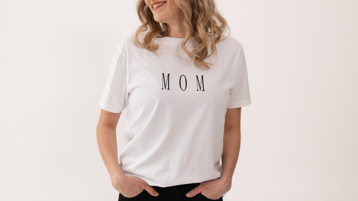 MOM Shirt, T-Shirt